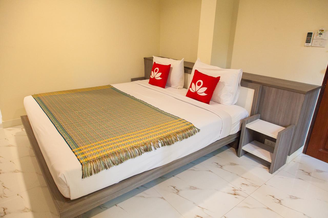 Zen Rooms Samsen 3 Banguecoque Exterior foto